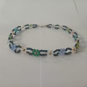 Elegant Multicolor Beaded Necklace